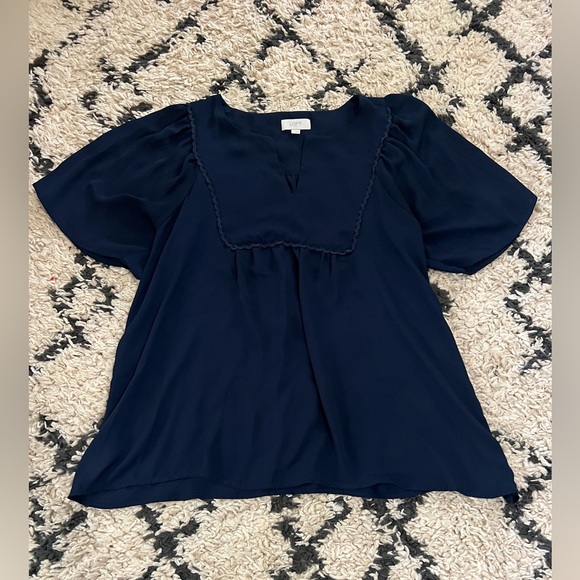 Women’s Loft Navy Blue v neck flowy Blouse size L - Picture 2 of 5